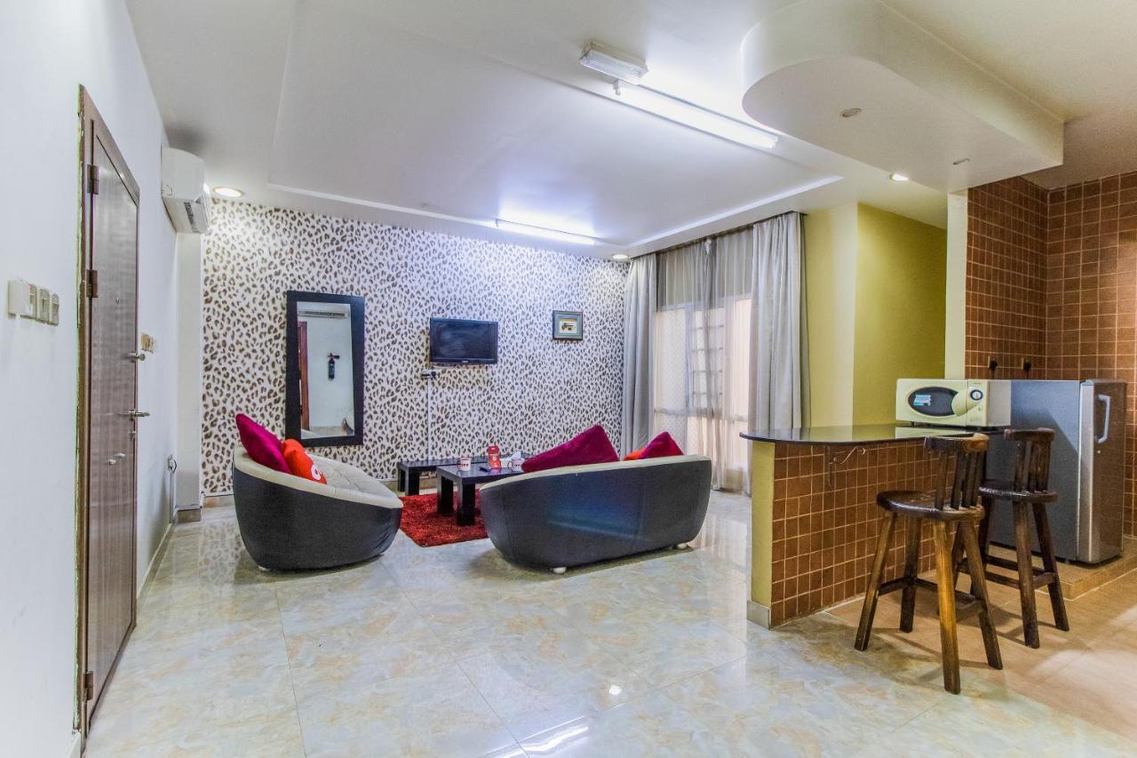 Oyo 109 Al Thabit Modern Hotel Apartment Hayl Al 'Umayr Экстерьер фото