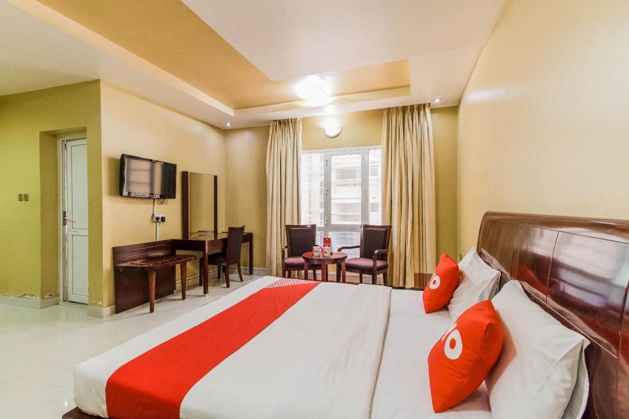 Oyo 109 Al Thabit Modern Hotel Apartment Hayl Al 'Umayr Экстерьер фото
