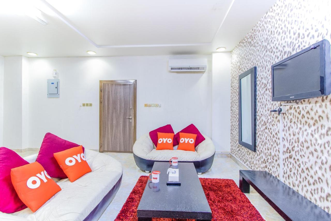 Oyo 109 Al Thabit Modern Hotel Apartment Hayl Al 'Umayr Экстерьер фото