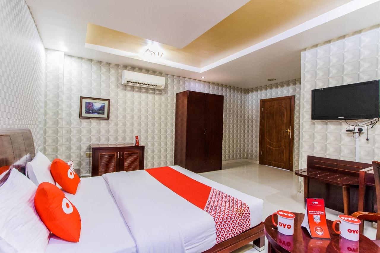 Oyo 109 Al Thabit Modern Hotel Apartment Hayl Al 'Umayr Экстерьер фото