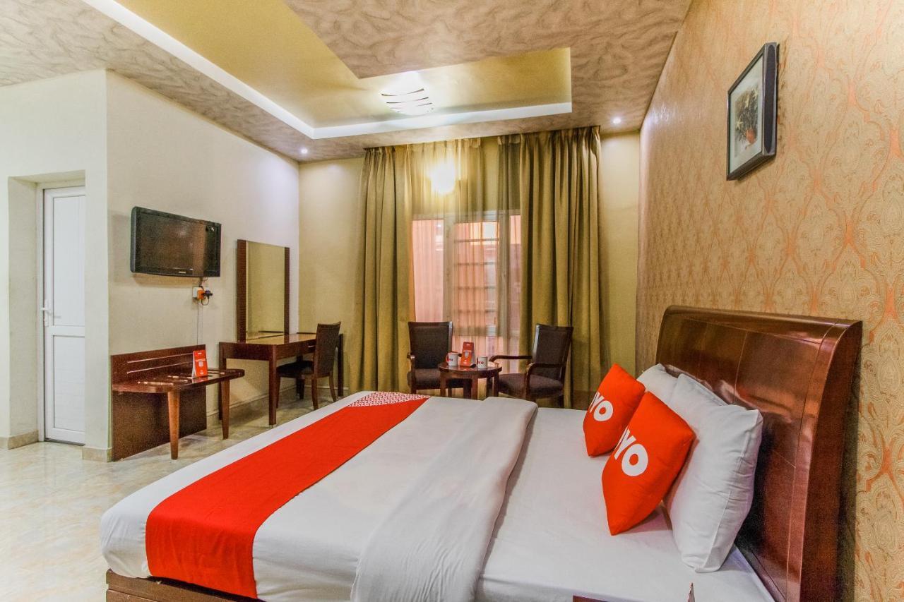 Oyo 109 Al Thabit Modern Hotel Apartment Hayl Al 'Umayr Экстерьер фото