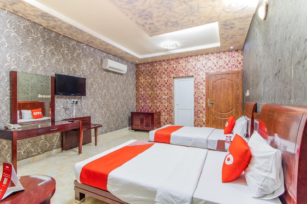 Oyo 109 Al Thabit Modern Hotel Apartment Hayl Al 'Umayr Экстерьер фото