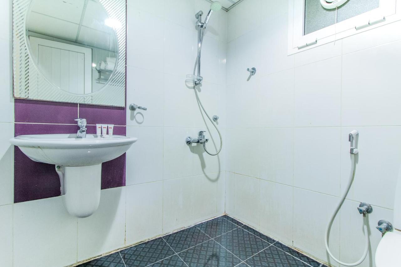 Oyo 109 Al Thabit Modern Hotel Apartment Hayl Al 'Umayr Экстерьер фото